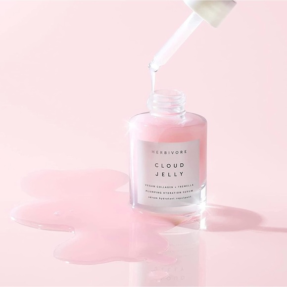 Experience intense hydration with this non-sticky, PEG-free serum. - Picture 2 of 8